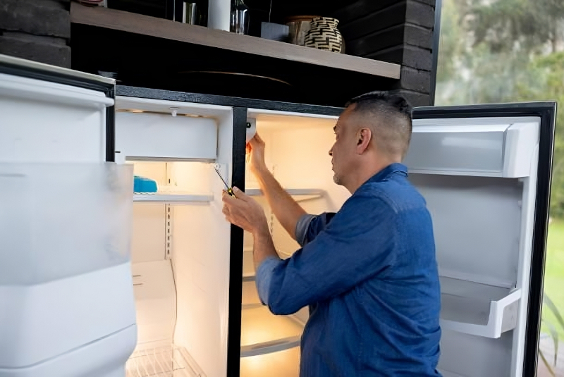 Refrigerator repair in Santa Ana